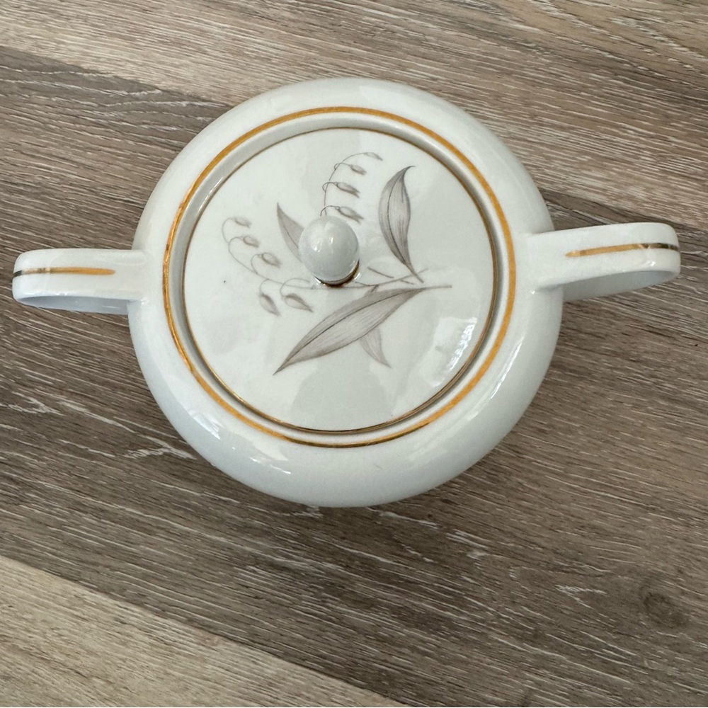 Kayson's Fine China Golden Rhapsody Japan 1961 Vintage Sugar Bowl with Lid - Picture 3 of 9